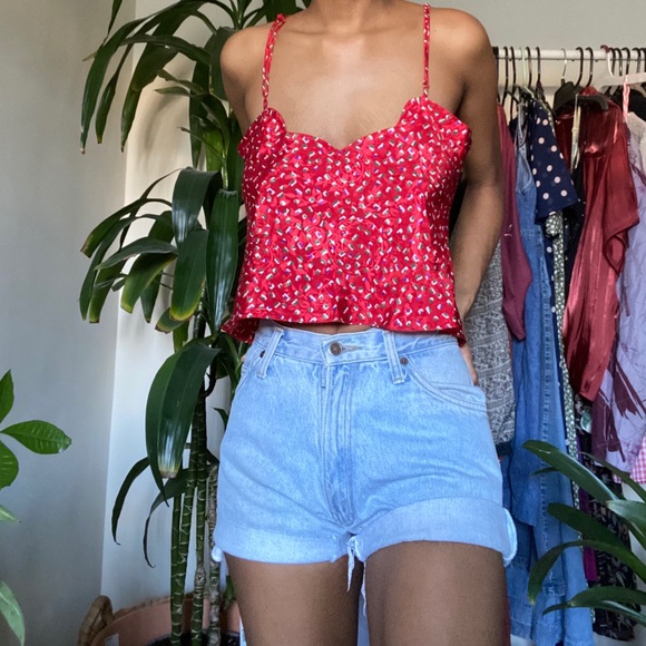 Victoria’s Secret camisole - Picture 2 of 6